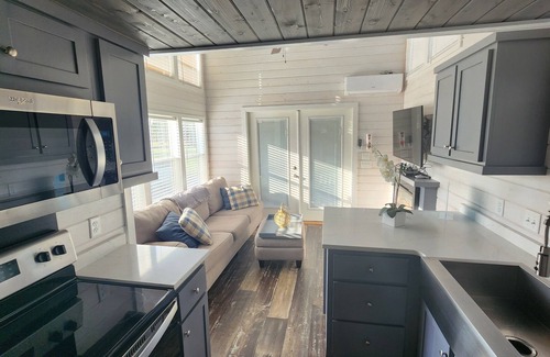 Hillsboro Cabin | Wheeler Lake Meadow Cabin 4nn
