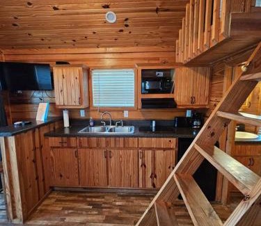 Stilwell House | Wheeler Lake Riverbend Haven 2