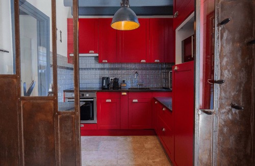 Candes-Saint-Martin House | When heritage, art and well-being meet