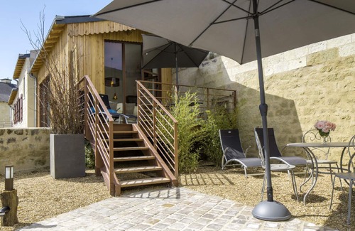 Candes-Saint-Martin House | When heritage, art and well-being meet