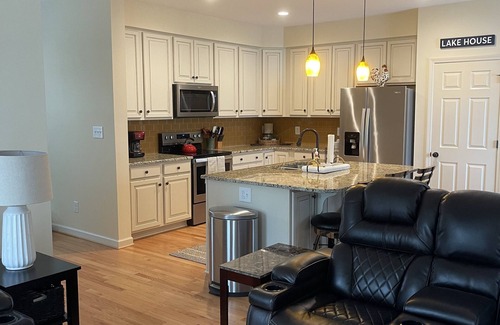 Eatons Crossing House | When location is everything, you can’t beat Perched at the Pointe!