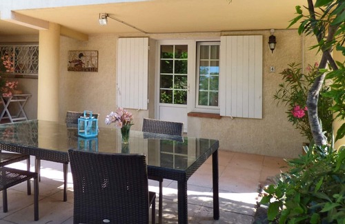 Frejus Apartment | When the cicadas wake up: Lavender