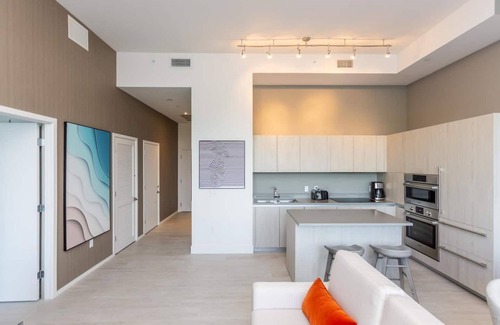 Hollywood South Central Beach Apartment | Where bay views meet boutique style: luxurious 1-bedroom retreat with modern flair and coastal charm
