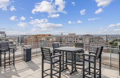 Mount Vernon Triangle Apartment | Where comfort meets convenience