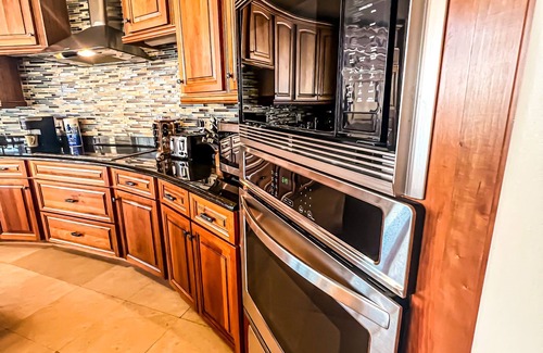 Ono Island Condo | Where the Beach meets luxury! BEACHFRONT!