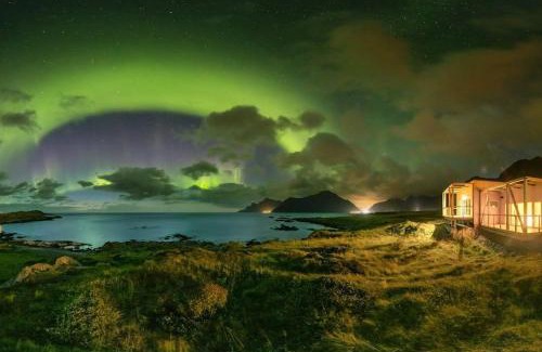 Flakstad Apartment | where the ocean meets land