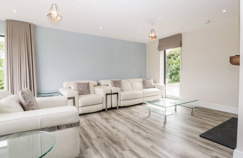 Tarrant Keyneston Cottage | WHERE THE WILD THINGS ARE, family friendly in Blandford Forum