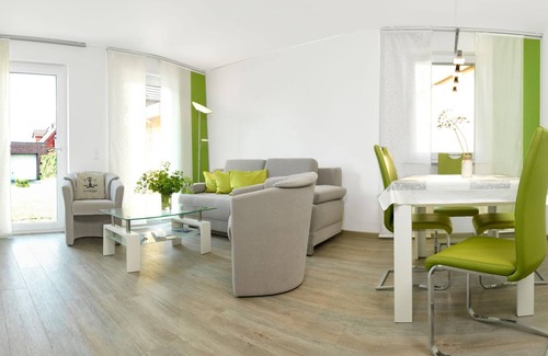 Kirchdorf Apartment | Whg. 2 Am Krabbenweg - Modern furnished apartment in Kirchdorf.
