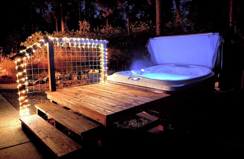 Forest Lakes House | Whimsical House near Durango with AC + Hot Tub + Games - Sleeps 12