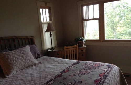 Skyland Bed & Breakfast | Whimsical Mountain retreat with gorgeous views and privacy.