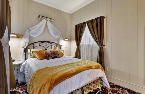 Anchorage Bed & Breakfast | Whimsy Station