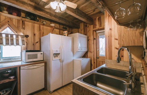 Heidelberg Cabin | Whippoorwill Ridge Cabin