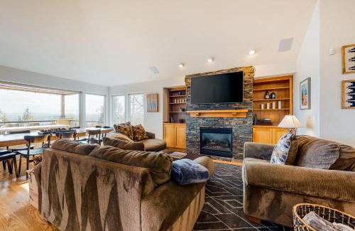 Bend House | Whiskey Mountain Lookout