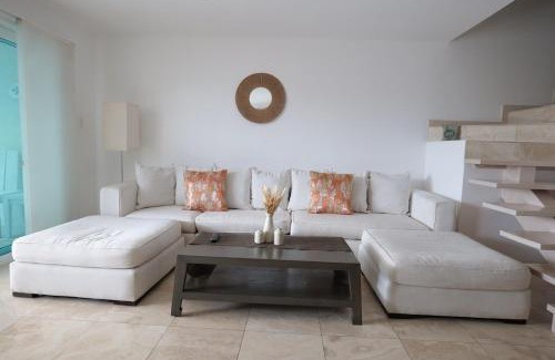 Jolly Harbour Villa | Whispering Palms Villa in Jolly Harbour