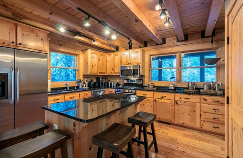 Sapphire Cottage | Whispering Pines | A Peaceful Sanctuary in the Whispering Lake Community