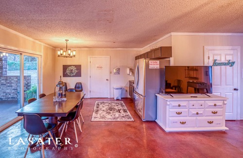 Harrison House | Whispering Pines Retreat Minutes to the Buffalo National River!