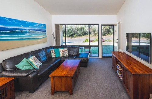 Ulladulla House | Whispering Sands Rennies Beach Ulladulla