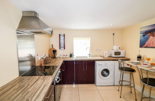 Carndonagh Cottage | WHISPERING WILLOWS - THE THATCH in Carndonagh, County Donegal