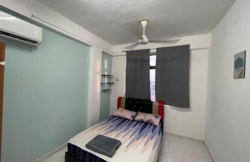 Bukit Baru Apartment | Whispering Woods 3 ROOMS & NETFLIX by EZYROOM MELAKA