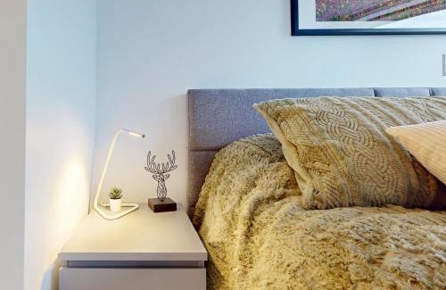 Whistler Village Apartment | Whistler village central stay!