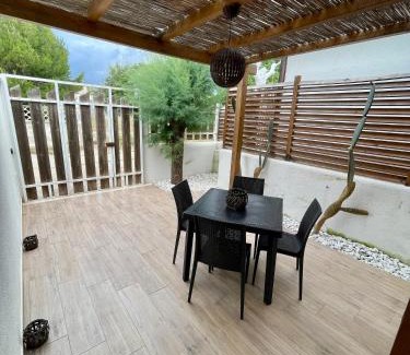 Torre Squillace House | White Apartment Salento