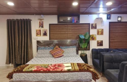 Khaira Gali Cabin | White Bird Villa
