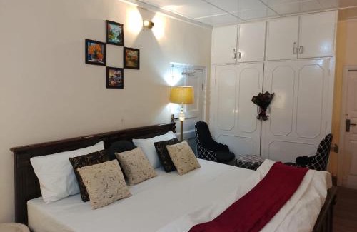 Khaira Gali Cabin | White Bird Villa