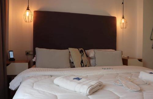 Thessaloniki City Centre Apartment | White Bottle Superior Apartments