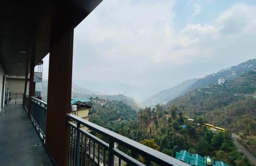 Shimla Villa | White breeze 3bhk flexigo stays