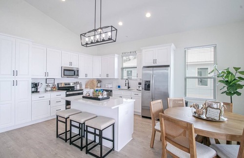 Mississippi City House | White Breeze