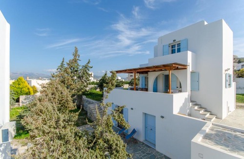 Agios Prokopios Apartment | White Cedar Villa