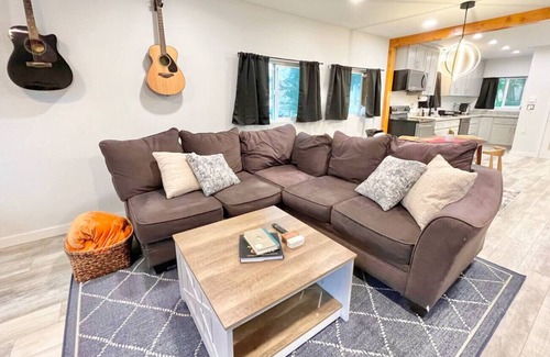 White Center House | White Center Landing