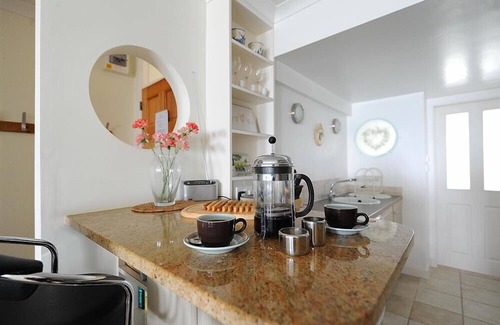 Seaton Cottage | WHITE CLIFFS, family friendly in Seaton, Devon