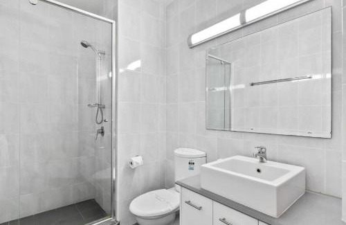 Torquay Apartment | White Crest Apartments