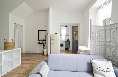 Odessa City Center Apartment | White Door Apartments Heart of Odessa 1