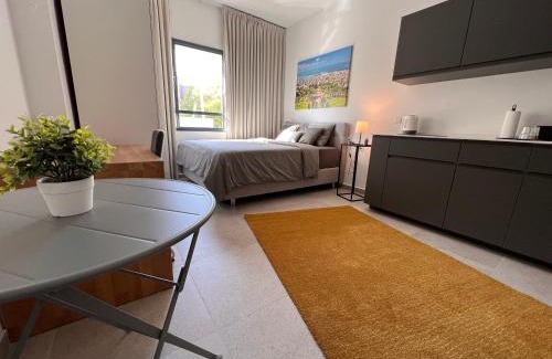 Haifa Apartment | White Door Apartments