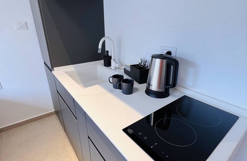 Haifa Apartment | White Door Apartments