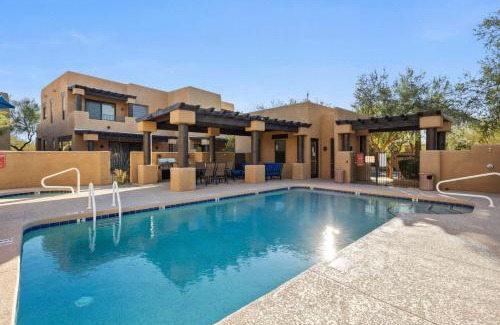 Troon North House | White Feather - Golf BBQ Patio Pool & Spa Access