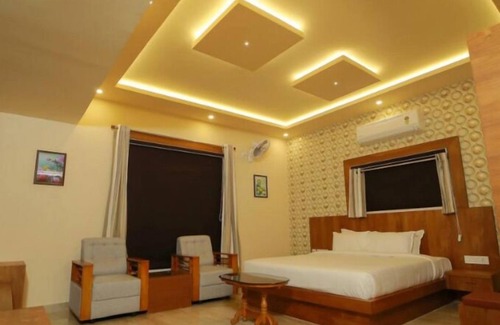 Thalassery Hotel | White Gate Luxury Hotel