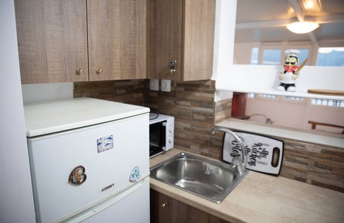 Lakkion Apartment | White Heaven Marina View. Studio Near the Lakki Port.