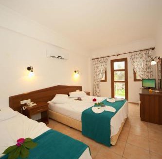 Oludeniz City Center Hotel | White Hotel