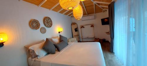 Oludeniz City Center Hotel | White Hotel