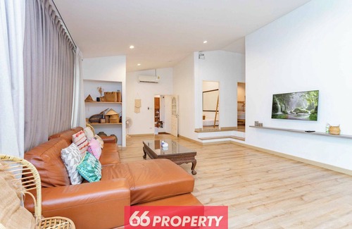 Hai Ya House | White House 5min Walk »Old City By Walking Street