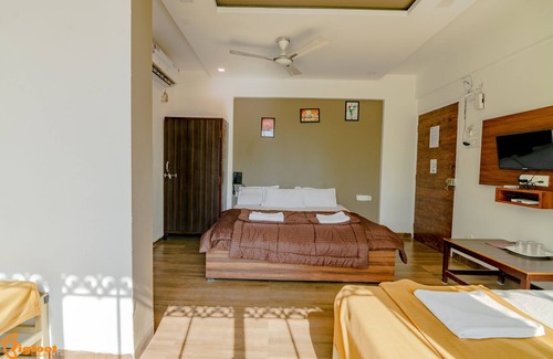 Nagaon Resort | White House Beach Resort