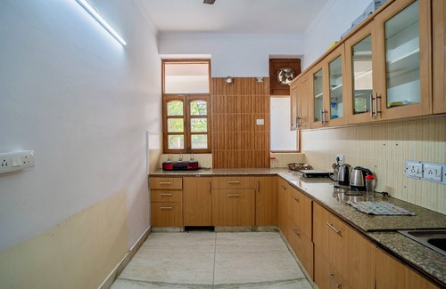 Rishikesh Villa | White House By The Ganges