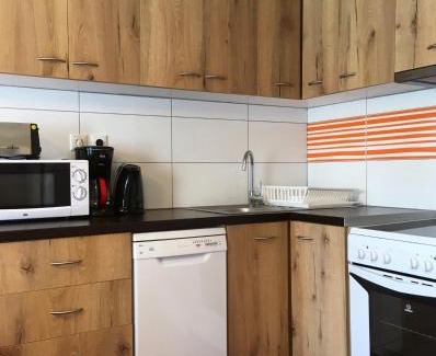 Lakka Apartment | White House