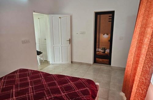 Kumbalam House | White House Homestay
