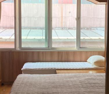 Wujiaochang Apartment | White House in Shanghai close to the Pu Ddng and Hong Qiao airport