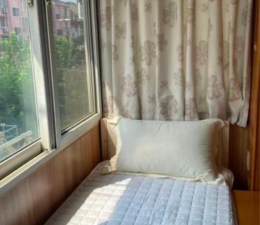Wujiaochang Apartment | White House in Shanghai close to the Pu Ddng and Hong Qiao airport