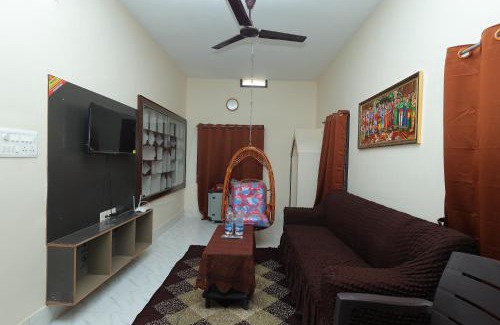 Tirupati House | White House